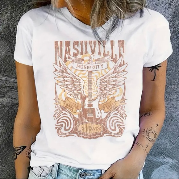 Tops - NASHVILLE Graphic T-Shirt